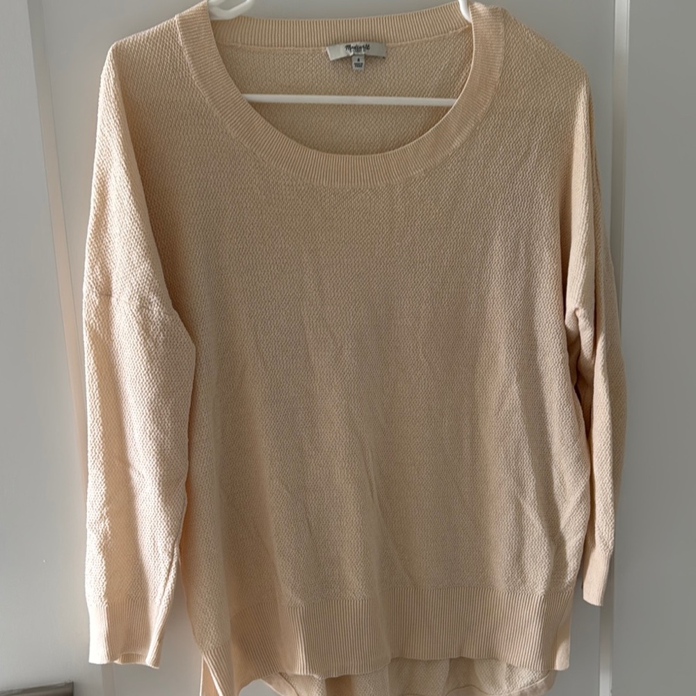 Women's Lightweight Cream Sweater